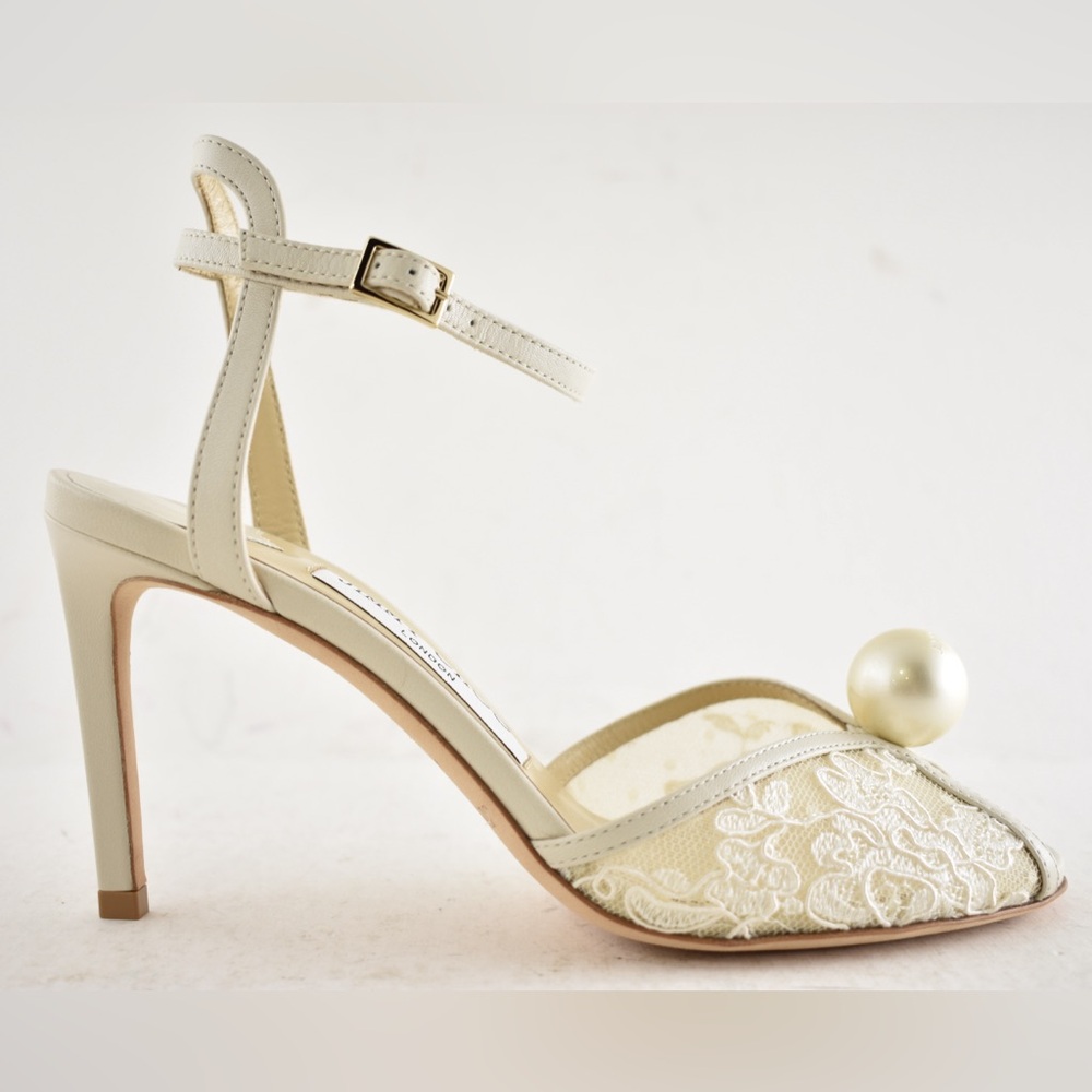 Jimmy Choo Sacora 85 Ivory White Lace Pearl Bridal Wedding Sandal Heel Pump 36.5 - Picture 2 of 16